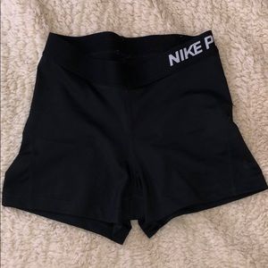 Black Nike pros